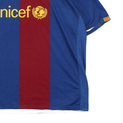 Mens Barcelona 2006-07 Football Shirt #10 Ronaldinho