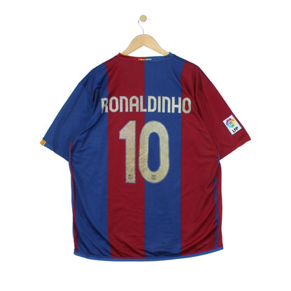 Mens Barcelona 2006-07 Football Shirt #10 Ronaldinho