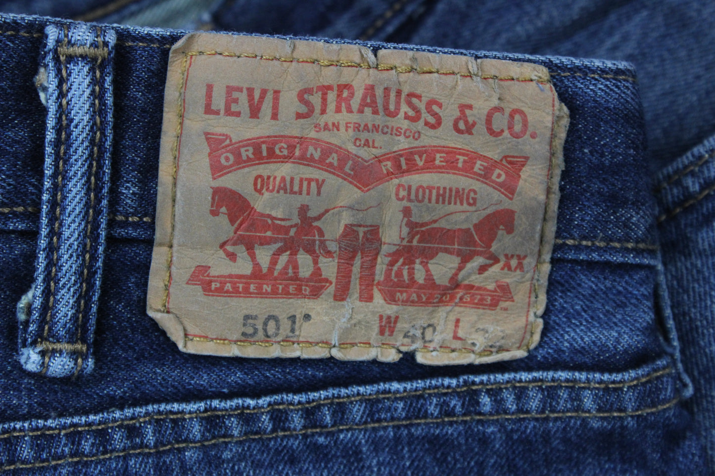 Mens 501 Jeans Classic Fit Denim