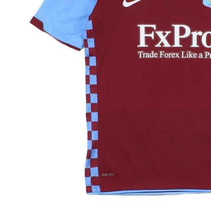Boys Aston Villa 2010-11 Football Shirt #12 Albrighton