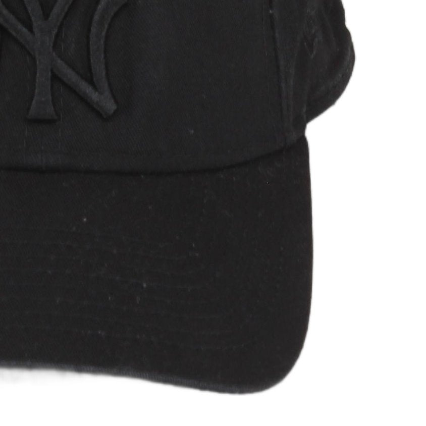Mens Yankees Cap Adjustable