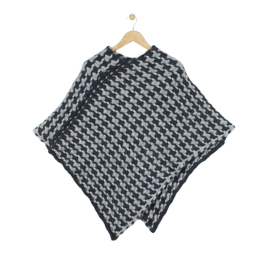 Womens Poncho Jumper Made In Italy Knit Houndstooth