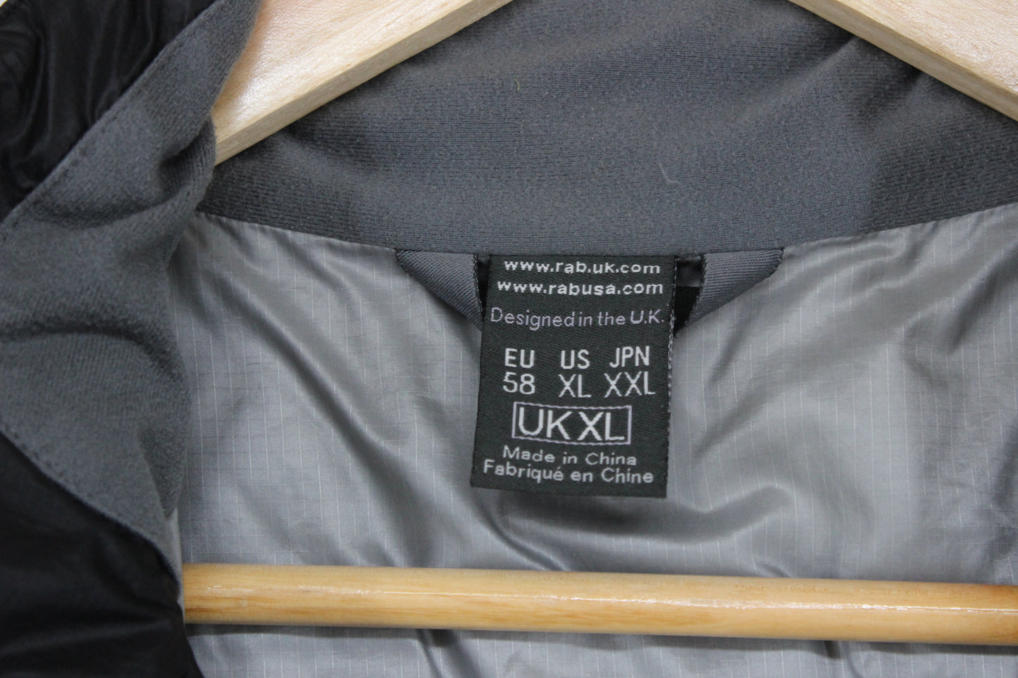 Mens Quilted Jacket Outdoor Lightweight Insulated Primaloft