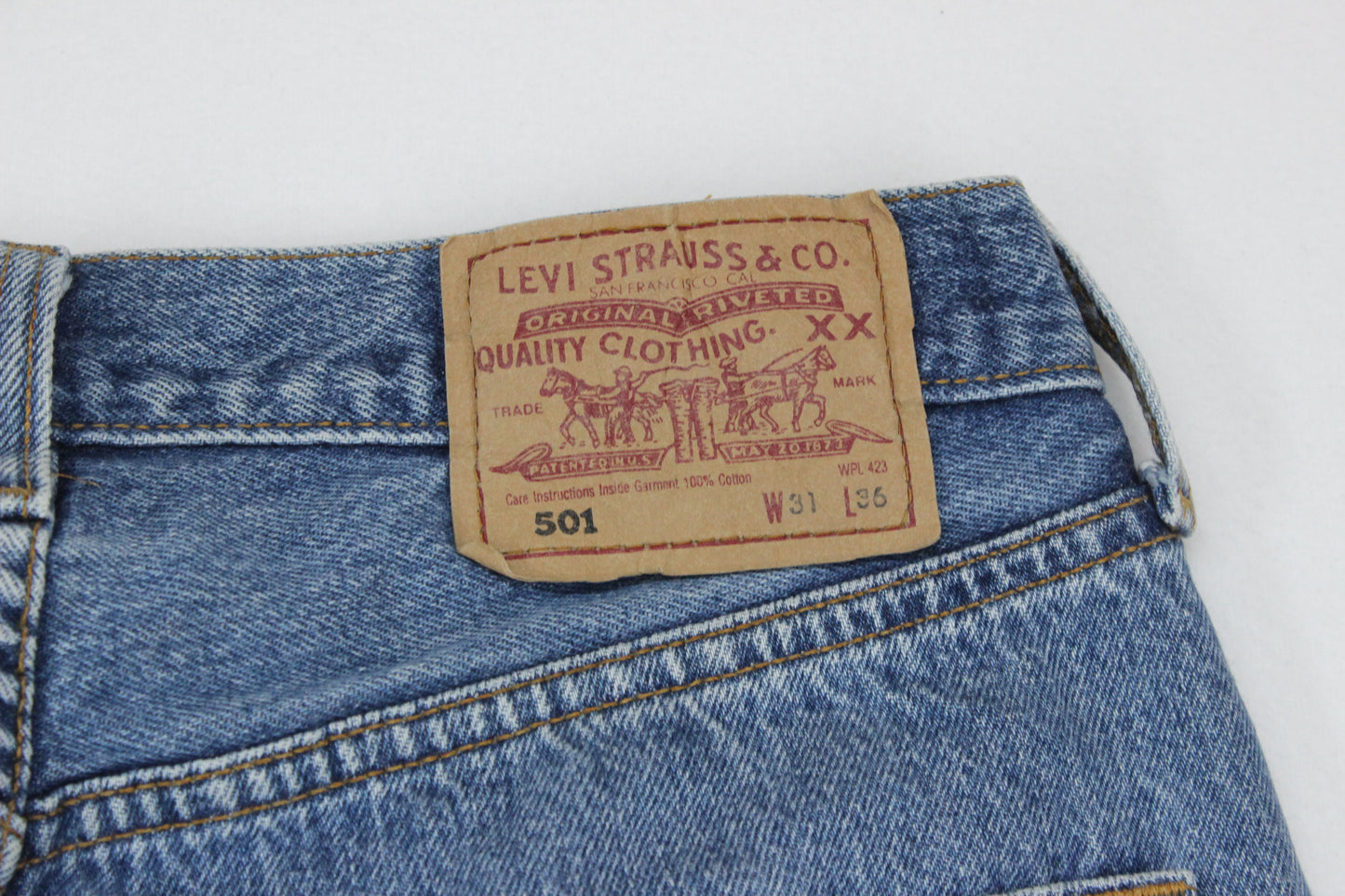 Mens 501 Jeans Classic Fit