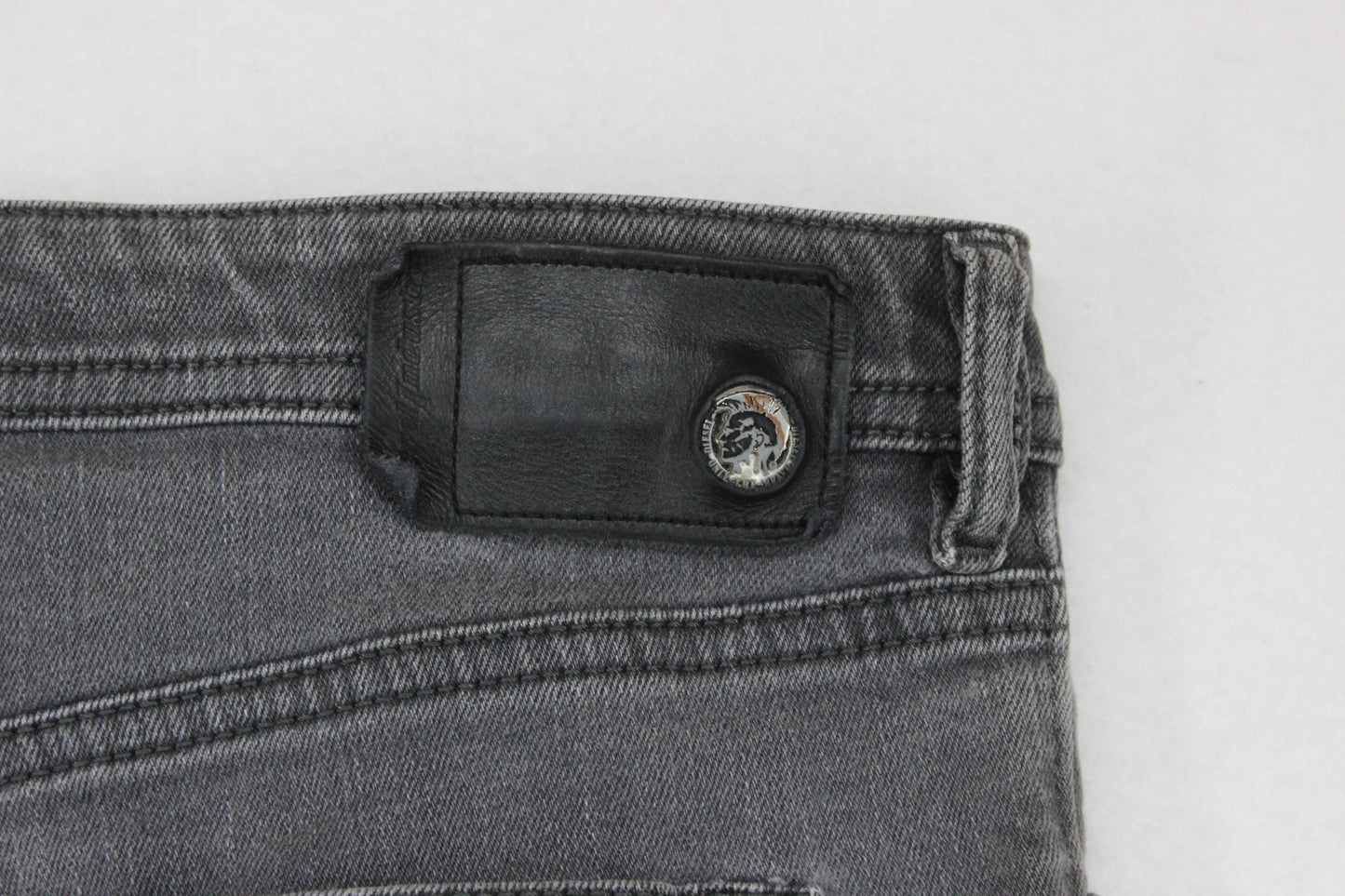 Mens Buster Jeans Regular Slim Tapered Denim