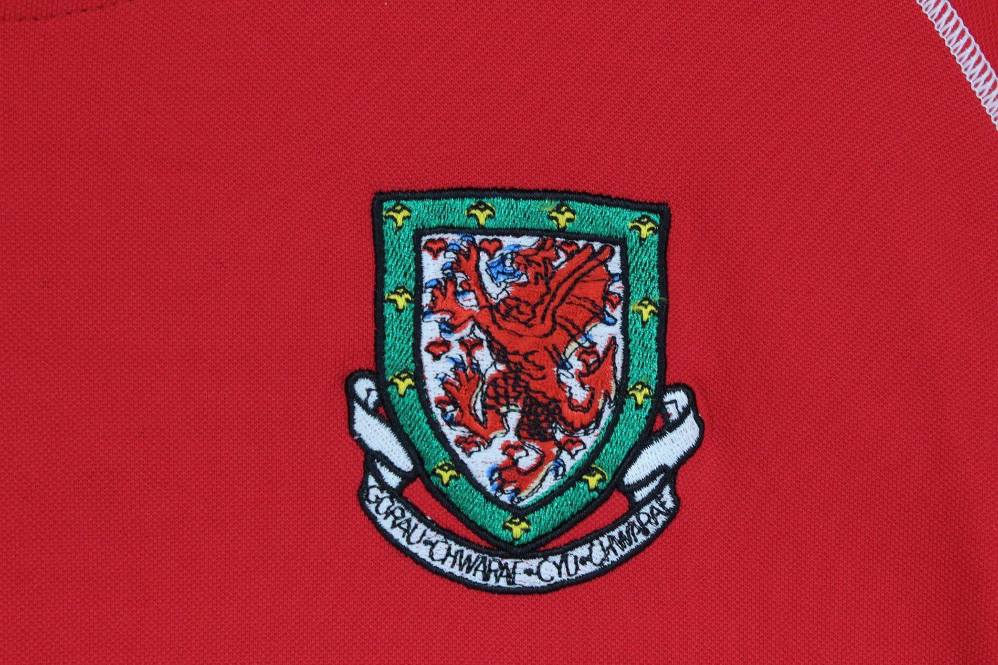 Mens Wales 2002-04 Football Shirt Home Jersey Stretch