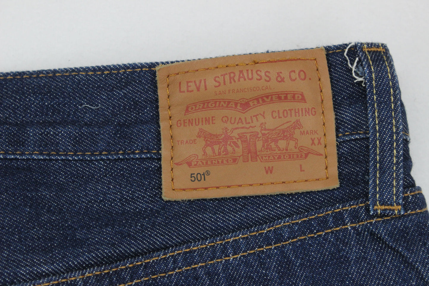 Womens 501 Jeans Classic Fit Denim